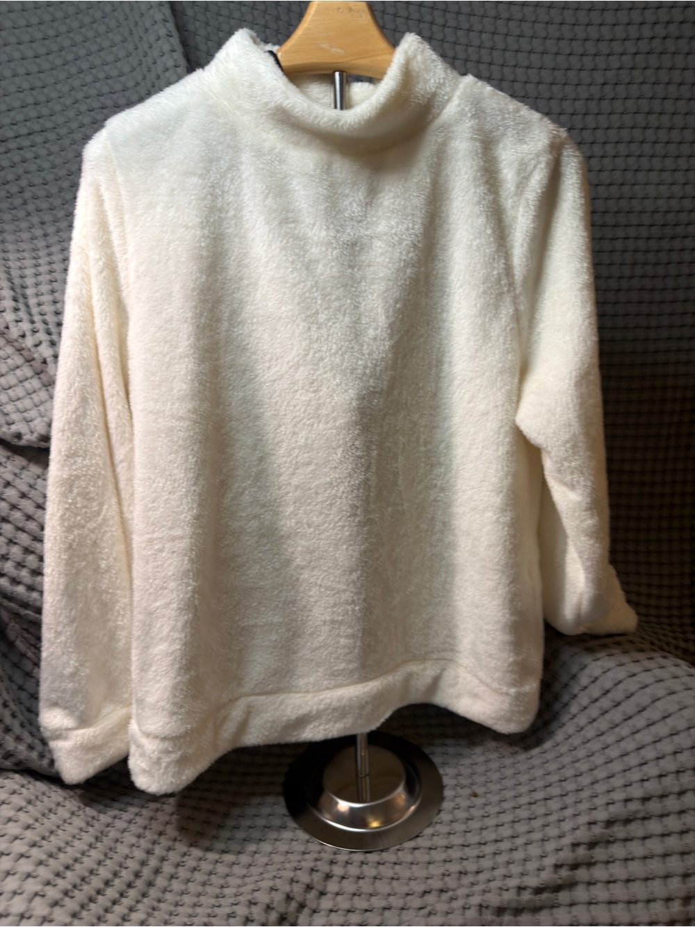 Talbots Petite Cream Plush Mock Neck Sweater